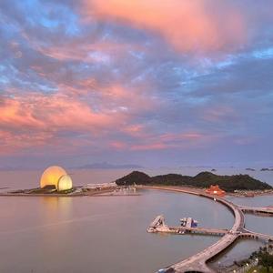 欧美性猛交XXXX三人直播
